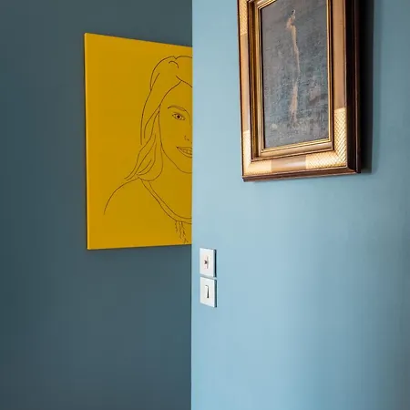 Veeve - Montmartre Majestique * Paris