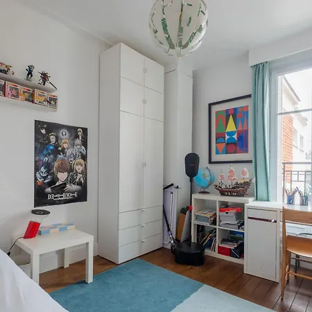 Veeve - Montmartre Majestique