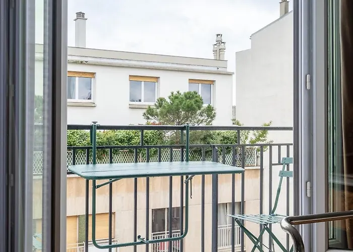 Veeve - Montmartre Majestique